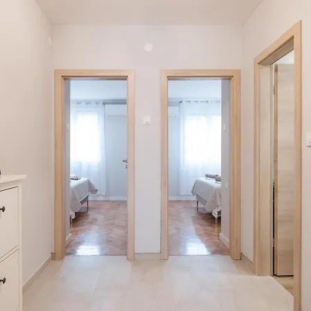 Bridge Comfort Apartment Zadar Exterior photo